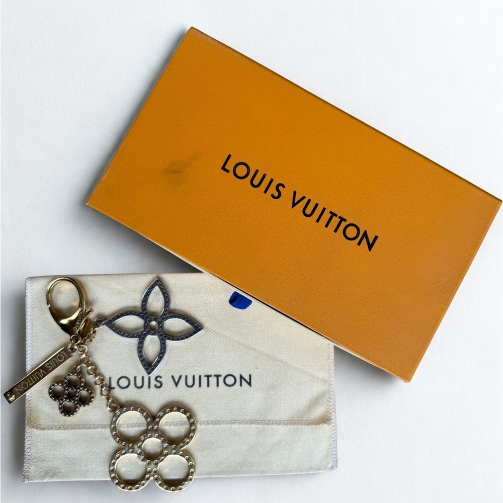LOUIS VUITTON Cert Auth Bijoux Sac Tapage Bag Charm Keychain w/ COA, box & bag - Picture 5 of 13
